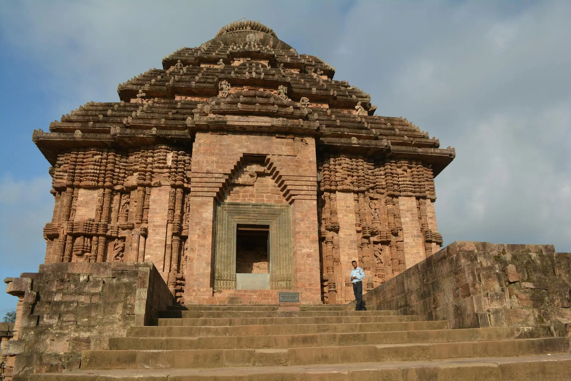 Konark Sun Temple facade